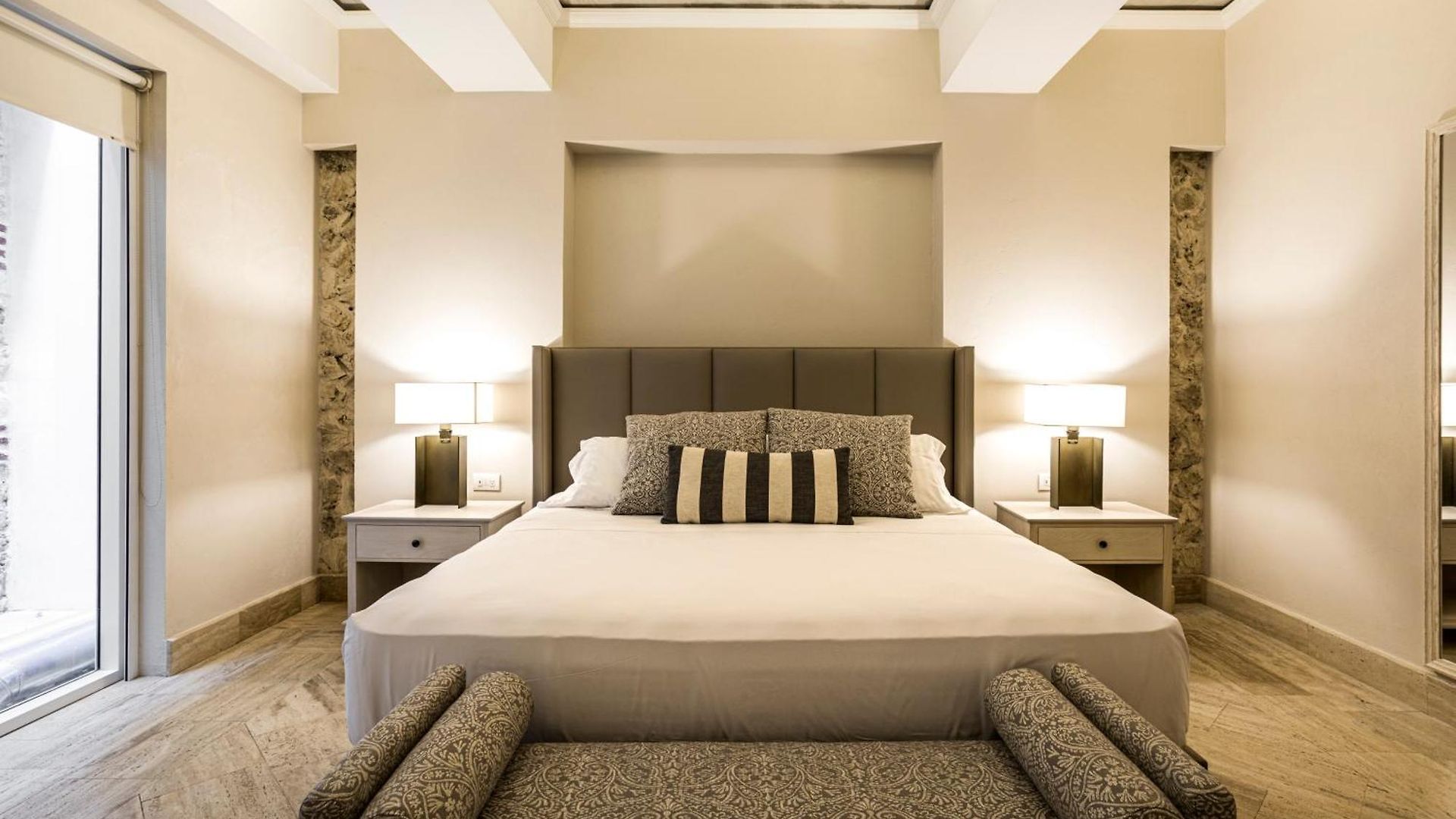 Hotel Eurostars Marques De Villalta 4*