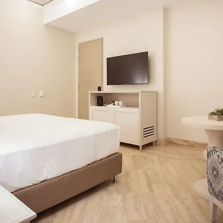 Hotel Eurostars Marques De Villalta 4*